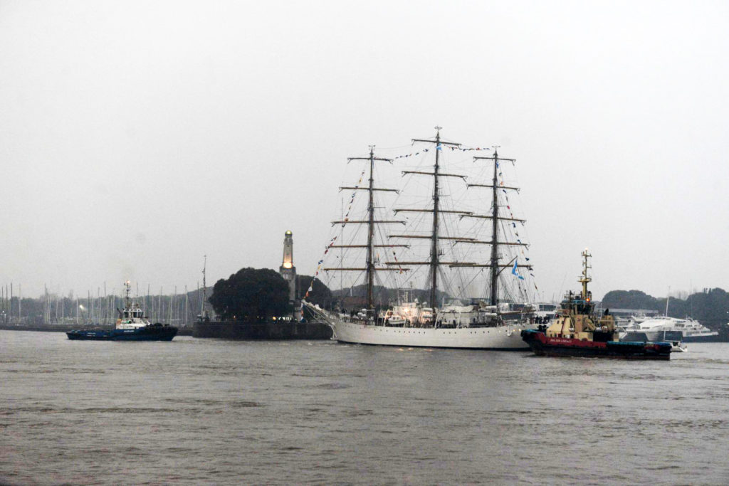 fragata buenos aires