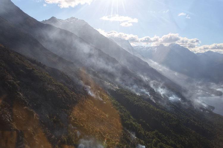 Incendios zonas de Aluminé y Bariloche (10)
