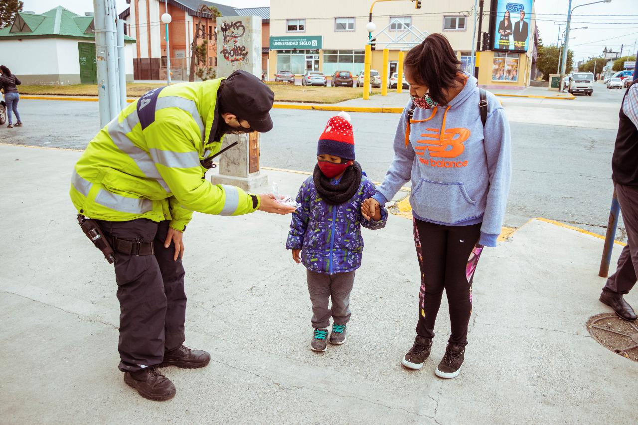 policia semana santa