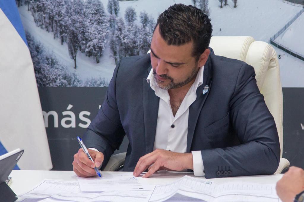 vuoto firmando