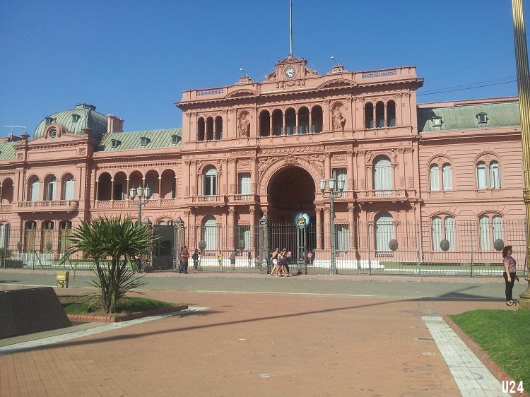 casa rosada 750x500
