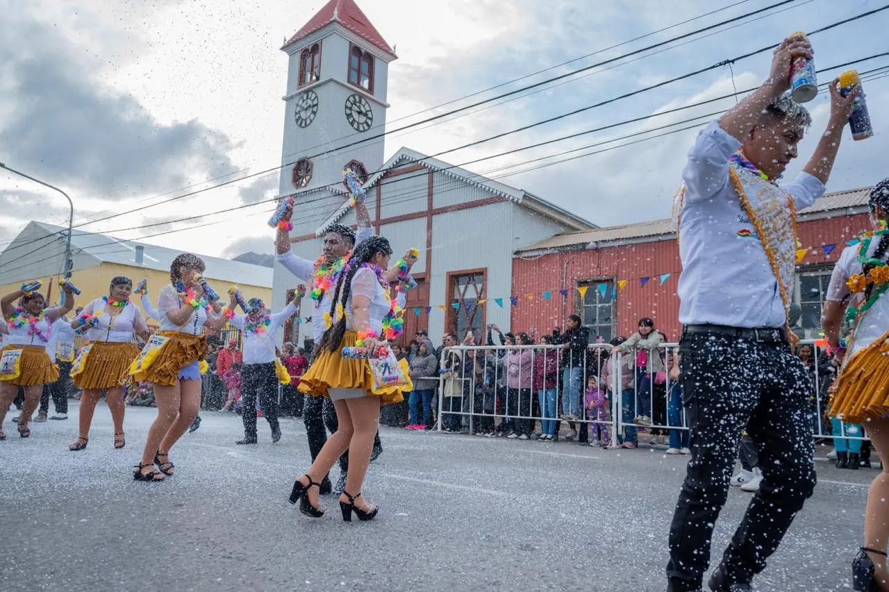 photo_5060204041946116008_y