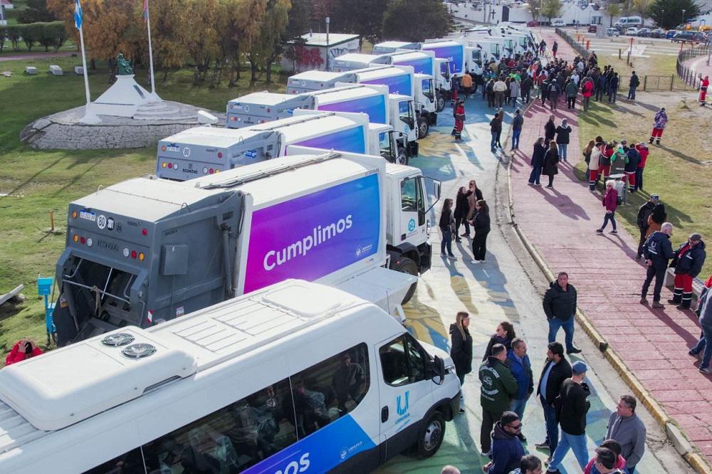 photo_4992670229586881601_y