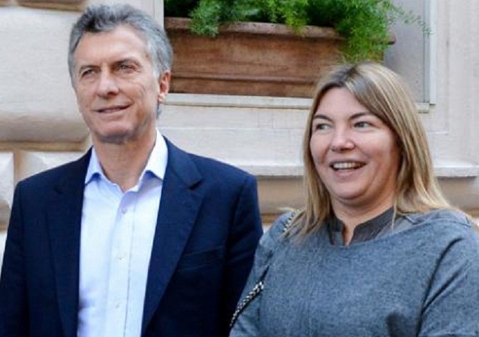 Bertone y macri 700x500
