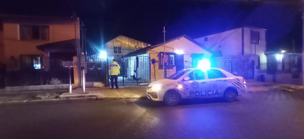 policia allanamiento