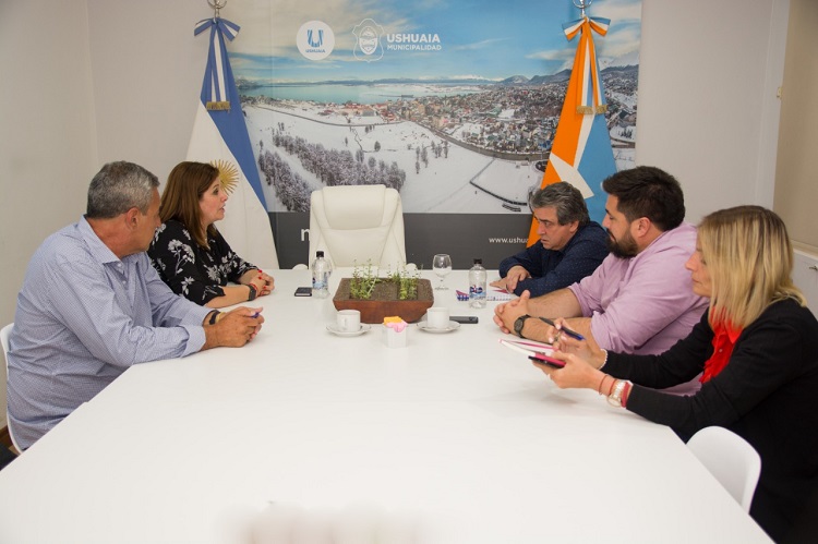 visita de la viceconsul de España 1