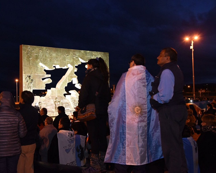 2348aedd-e5b8-4e10-8311-2193deae0273