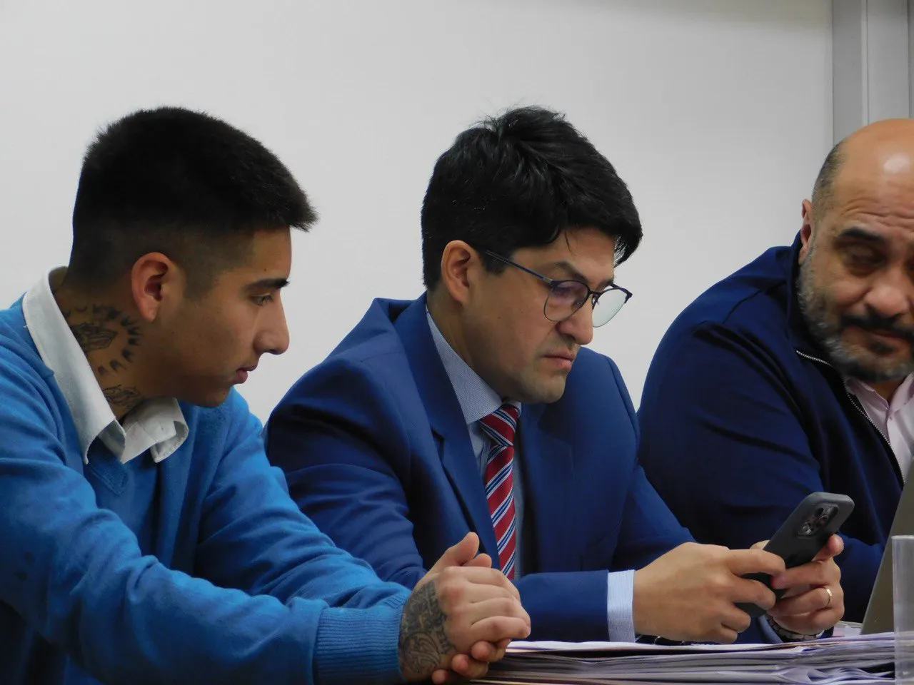 photo_5105267796597214005_y