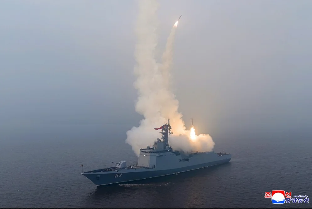 Kim Jong-un BUQUE (2)