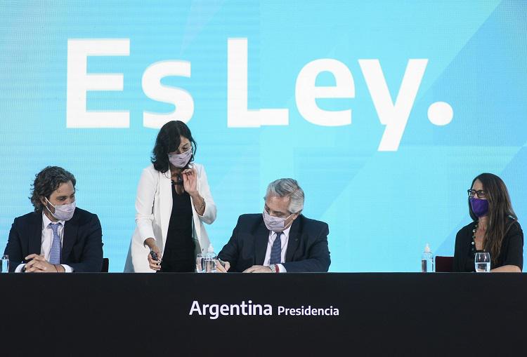 alberto fernandez aborto