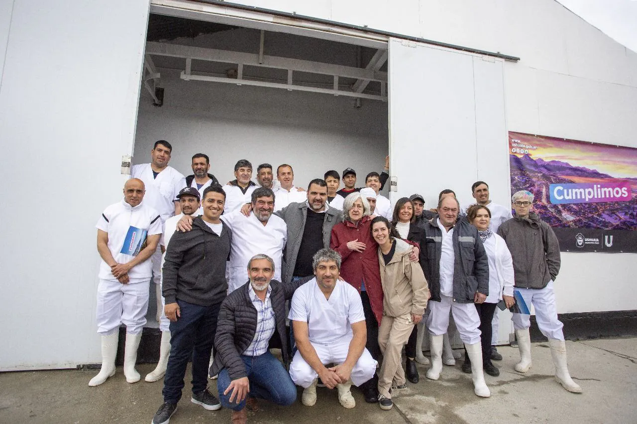 photo_5116461941655711408_y