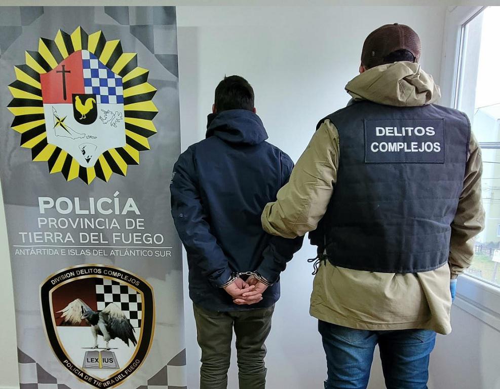 policia robo arresto
