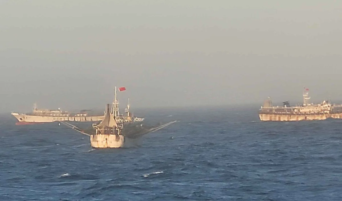 pesca ilegal zona exlusiva