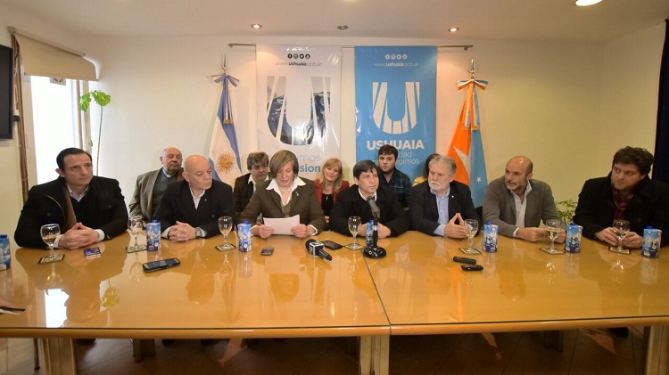 conferencia prensa1