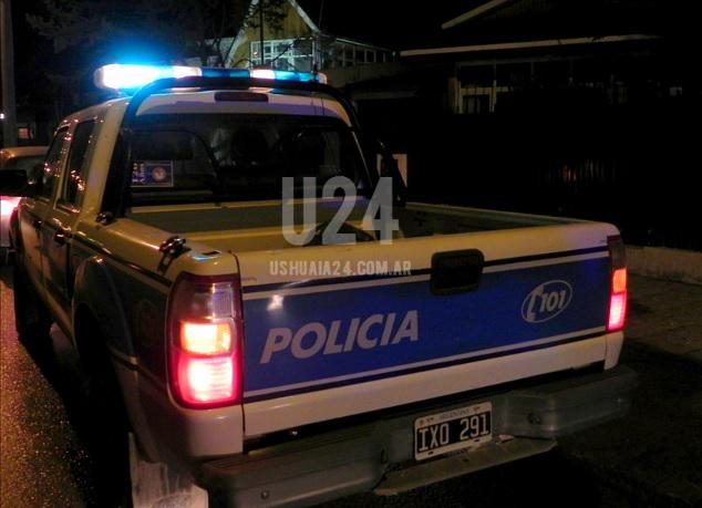 POLICIA 500x250