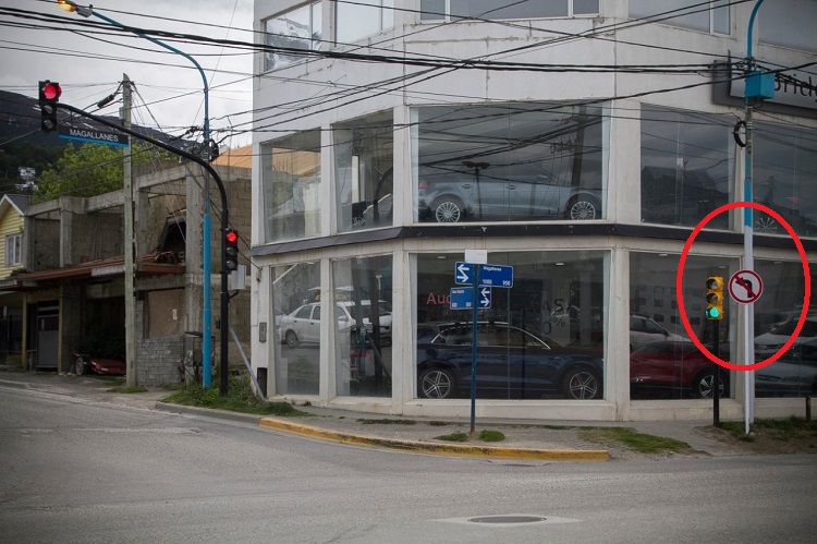 semáforos Magallanes y Don Bosco