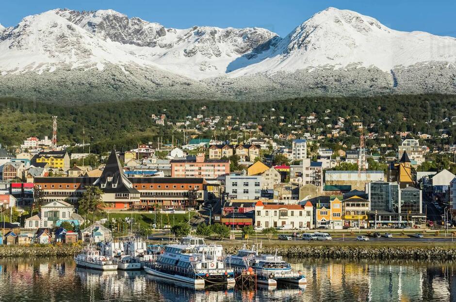 ushuaia_1_940_auto_jpg__100
