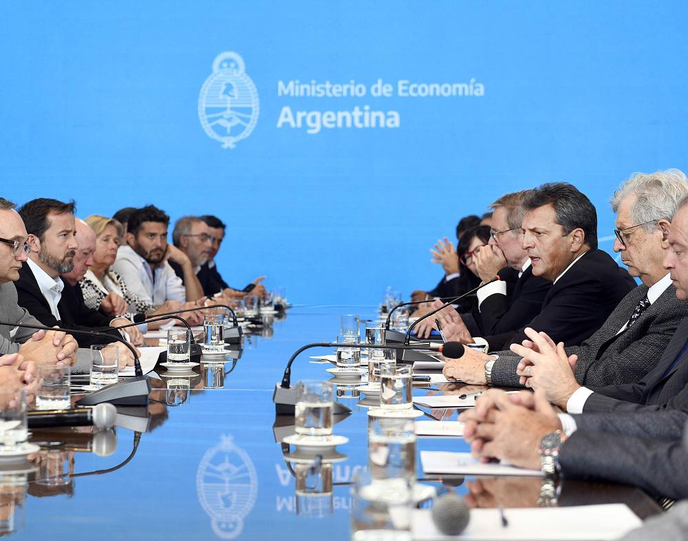 05-04-2023_el_ministro_de_economia_sergio