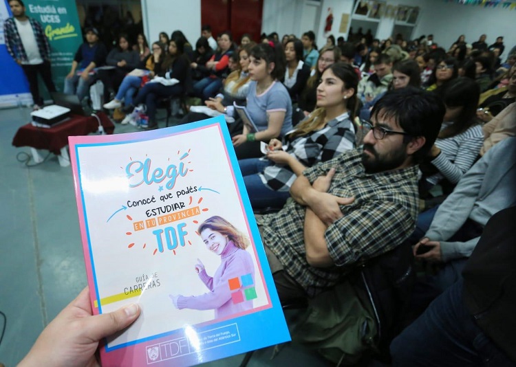 BECAS (1)