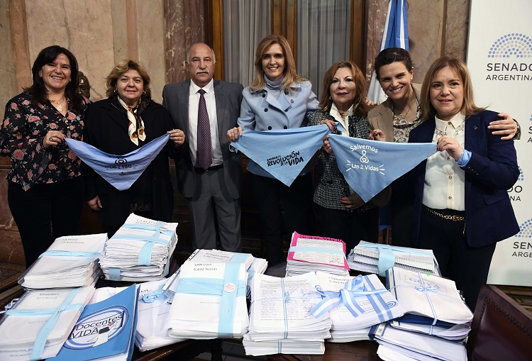 BOYADJIAN FIRMAS SENADO