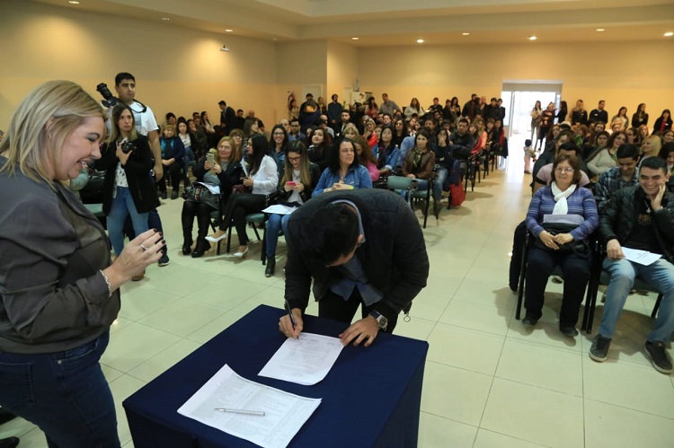 REGULARIZACIÓN_AUXILIARES_DOCENTES_(6)