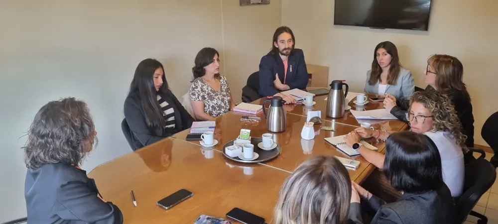 photo_4985650255865425169_w