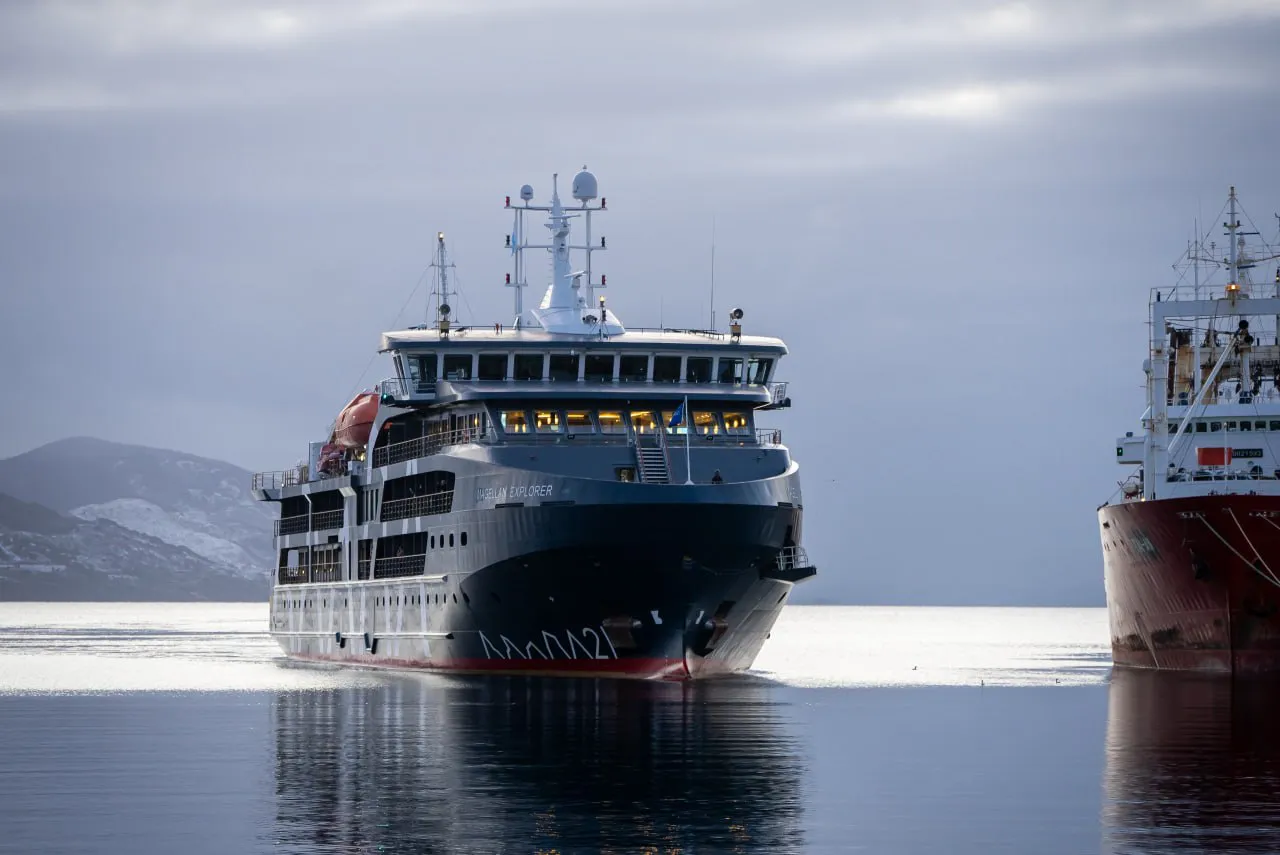 magellan explorer1