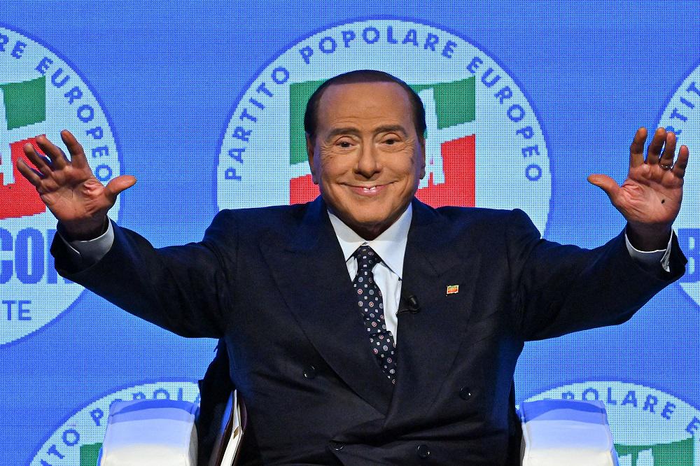 12-06-2023_silvio_berlusconi_lider_del_partido