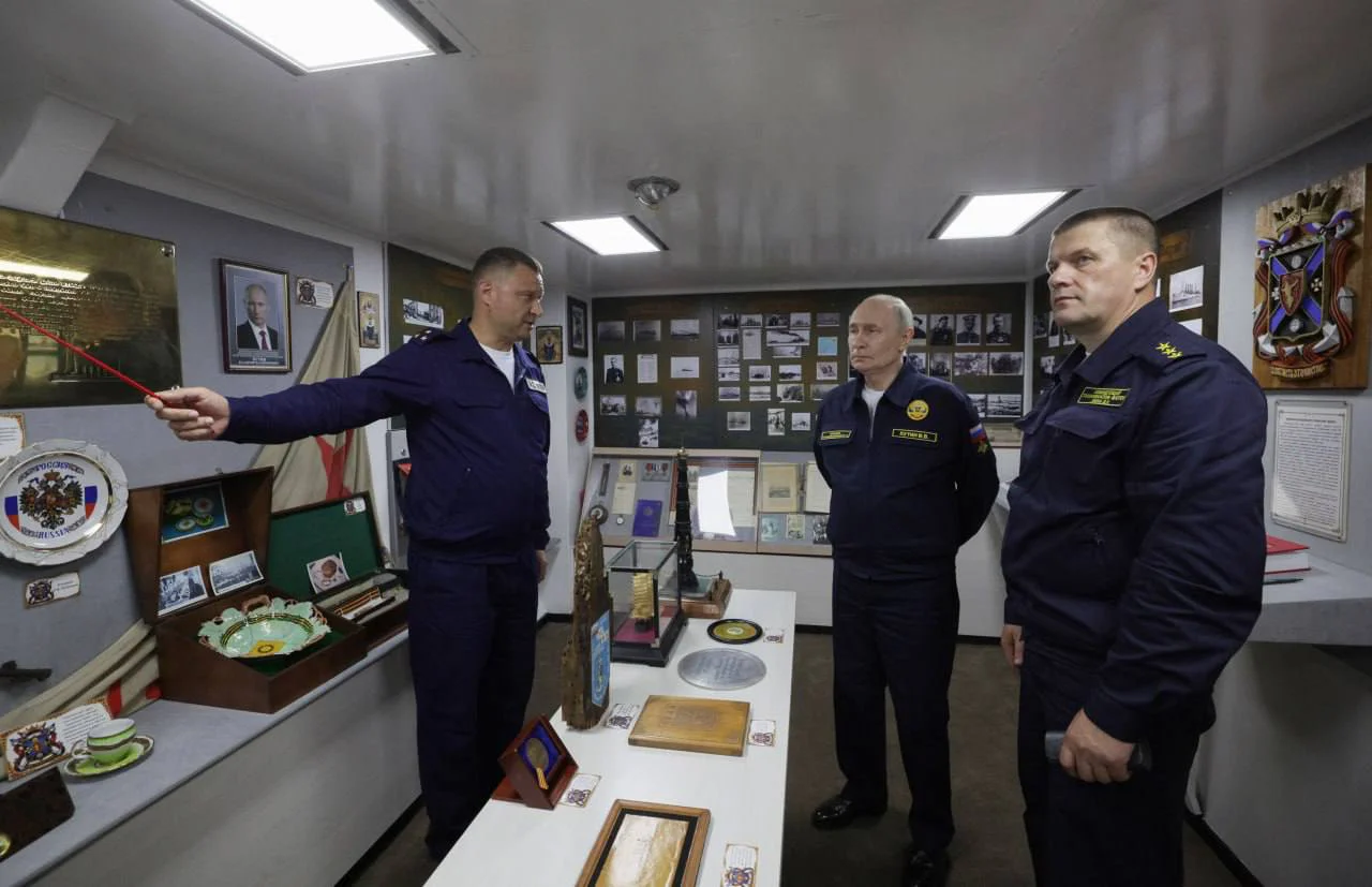 Putin barco Artico