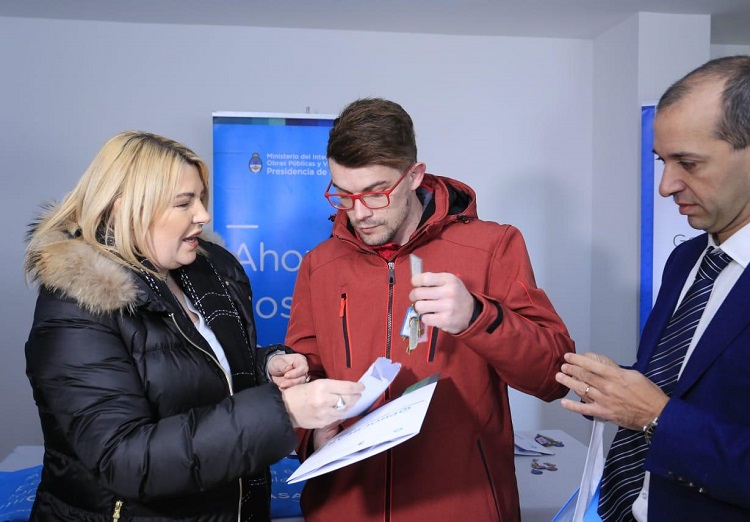 ENTREGA DE VIVIENDAS (5)