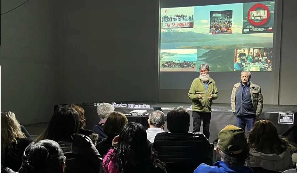 1- Conversatorio La defensa del mar