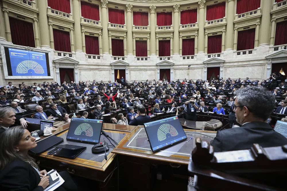 DIPUTADOS