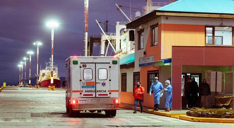 buque coronavirus ushuaia 3