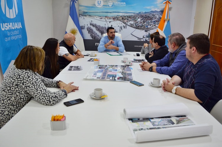 reunion con comerciantes kuanip1
