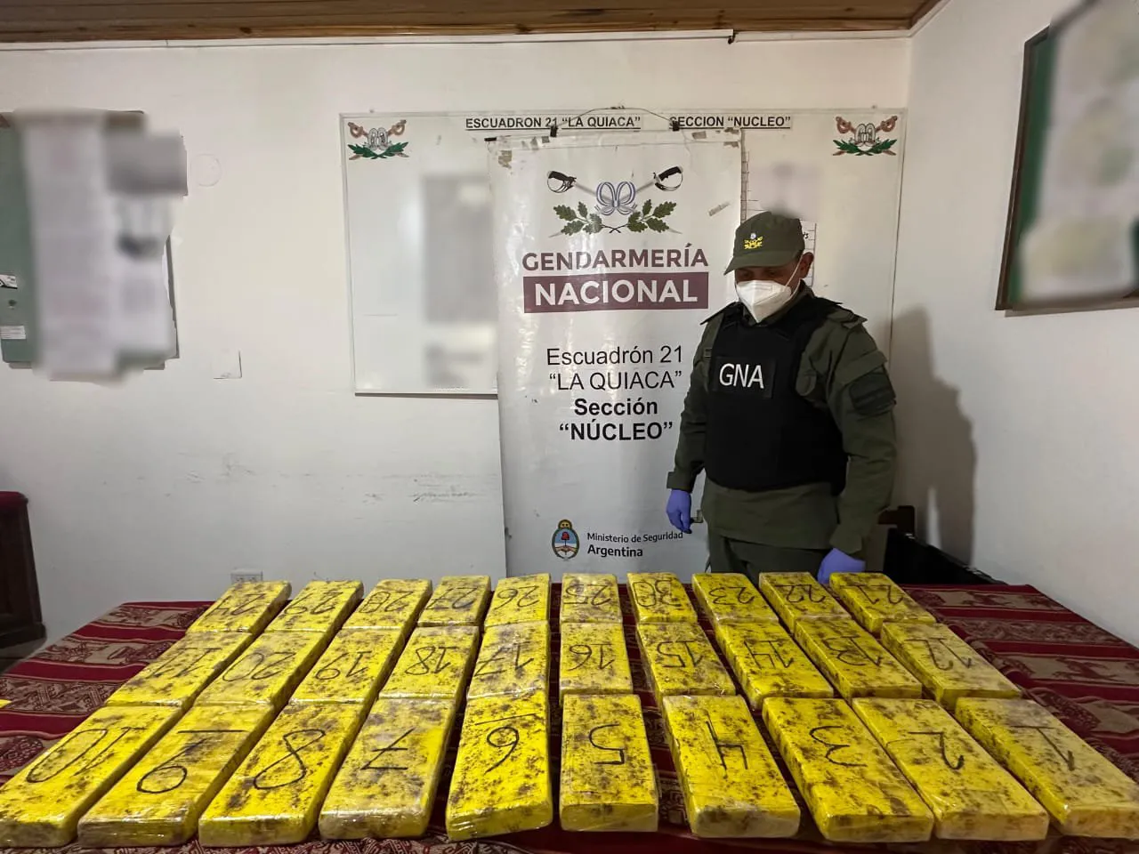 97_kilos_de_cocaina_incautados_en_un_control_vial_y_tras_el_registro_de_un_lugar_de_acopio_5