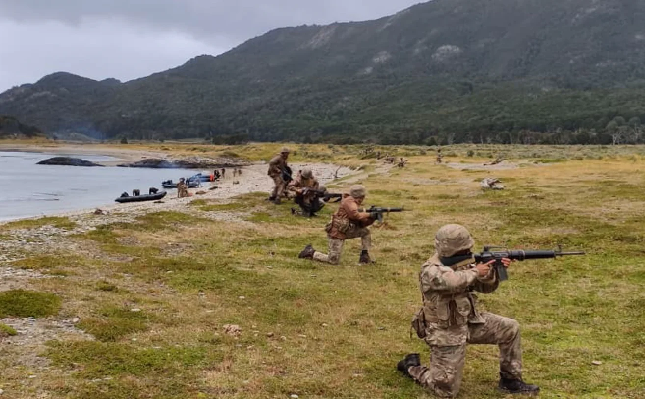 Armada Argentina Canal Beagle1