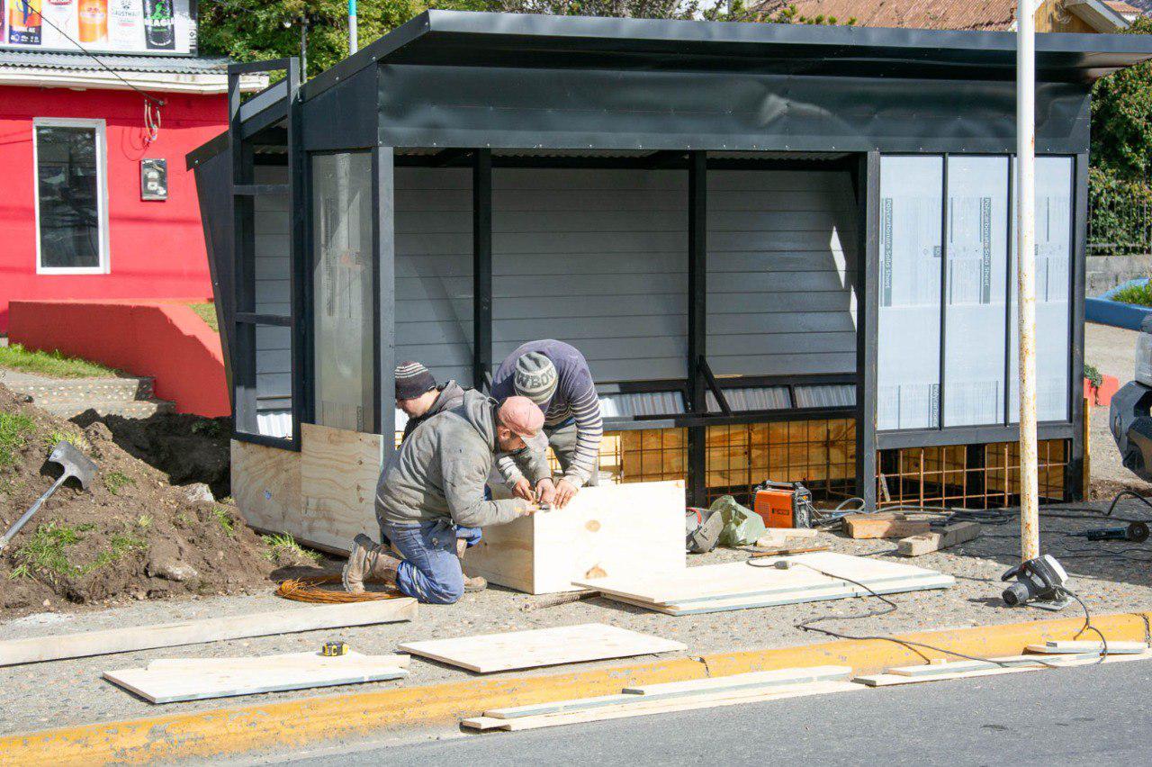 photo_5172887834716122161_y