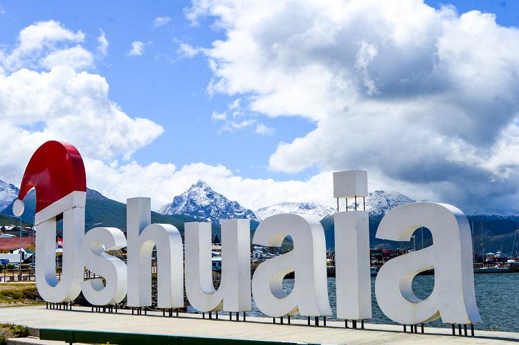 cartel ushuaia 750x500