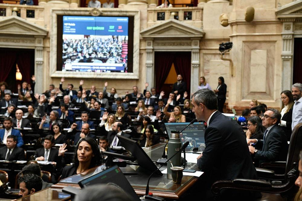 menem bases