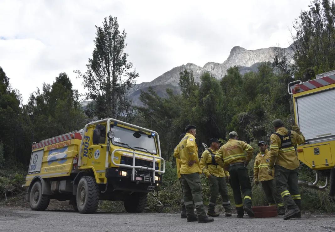 Parque Nacional Los Alerces incendio forestal