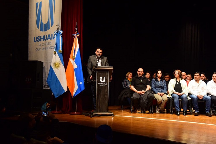 entrega de decretos 4