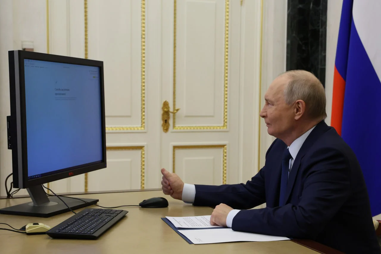 Putin votando